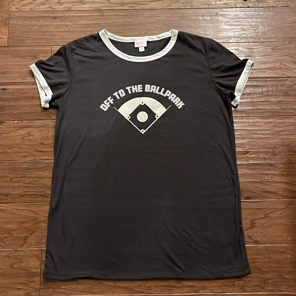 LulaRoe “Off To The Ballpark” Women’s Size L Short Sleeve Shirt